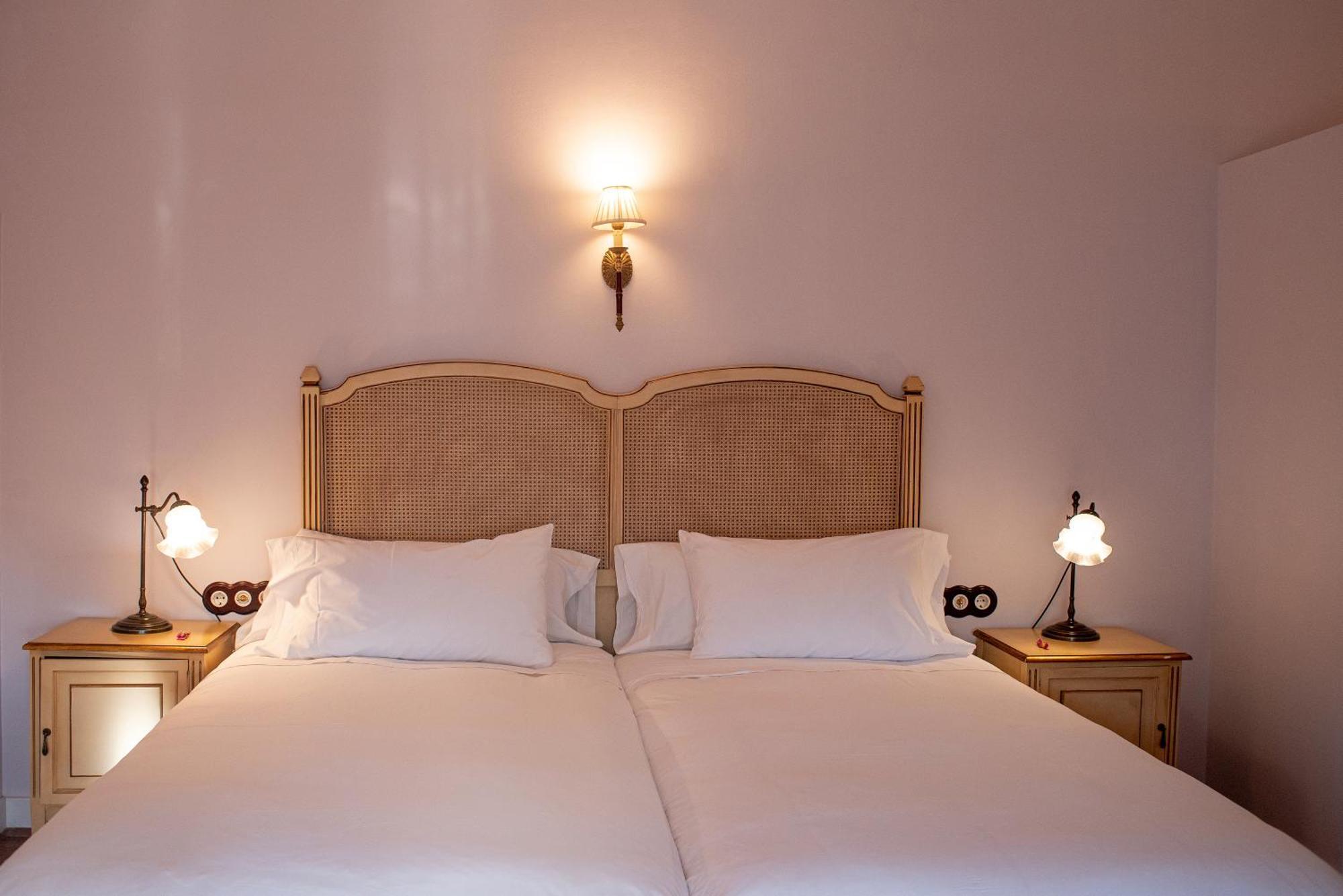 Hotel Boutique Conde De La Corte 사프라 외부 사진