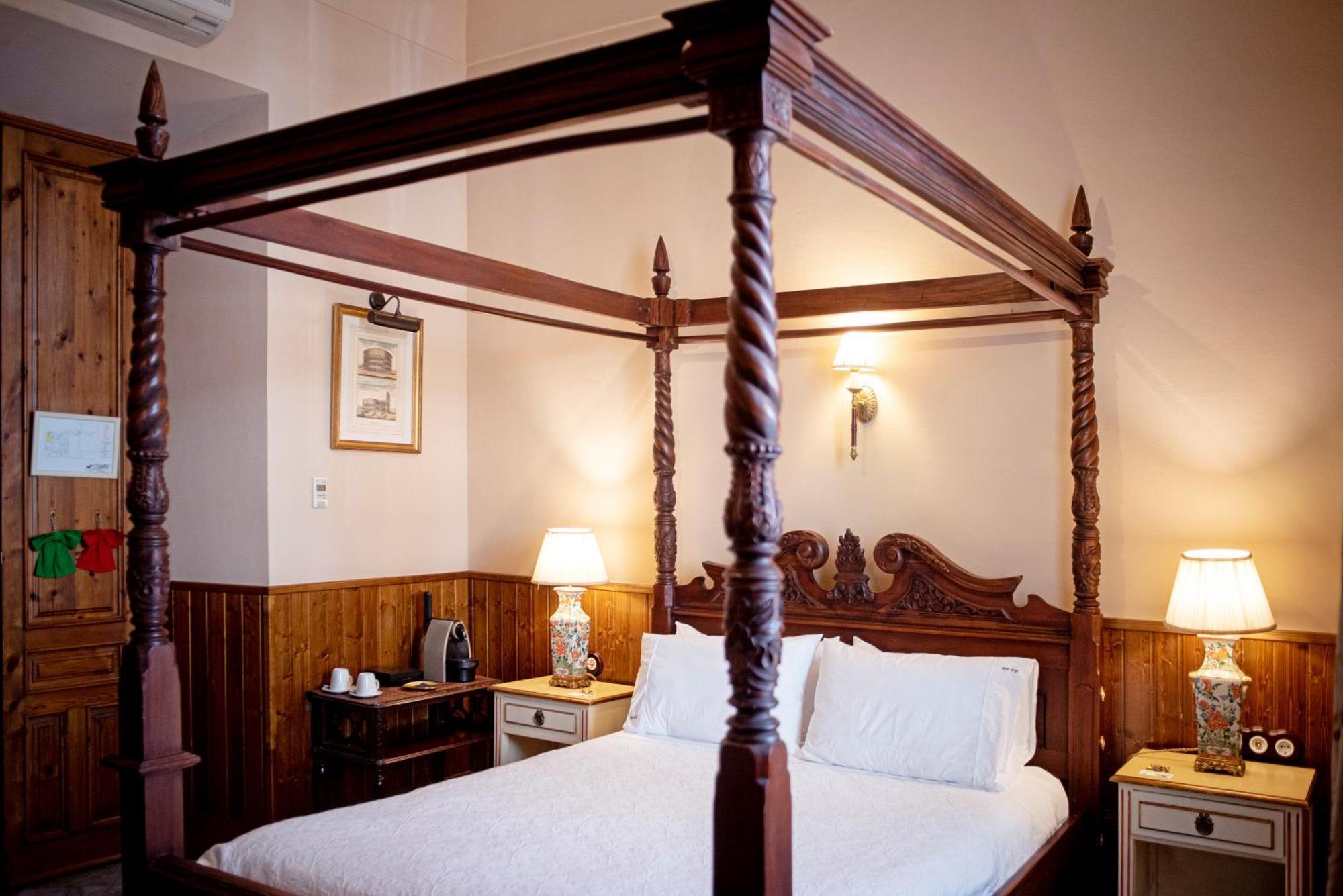 Hotel Boutique Conde De La Corte 사프라 외부 사진